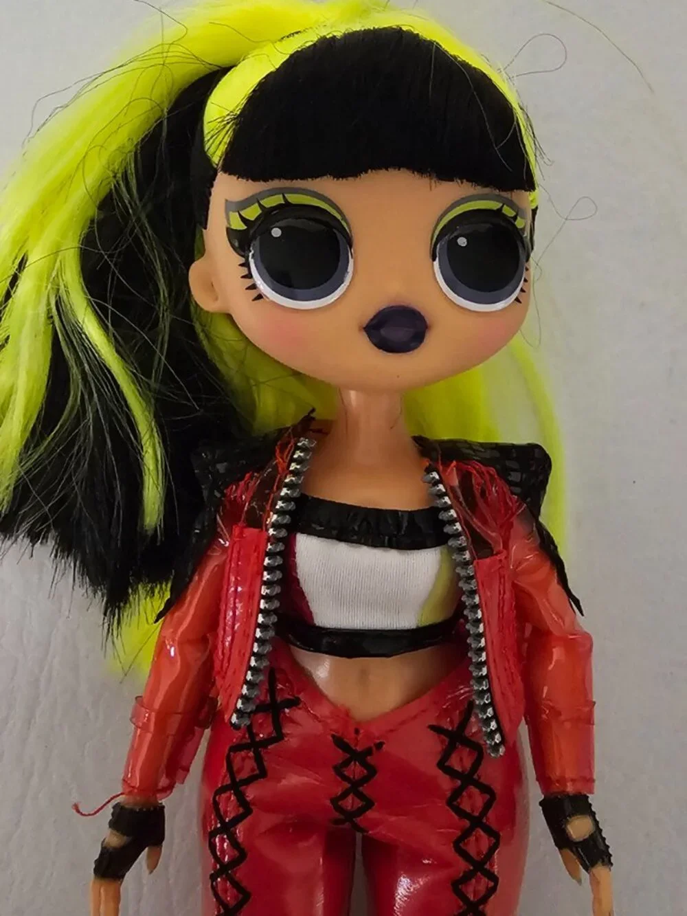 LOL Surprise OMG Spicy Babe Series 4 Fashion Doll MGA
